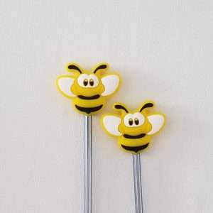 happy bee silicone point protectors for knitting needles